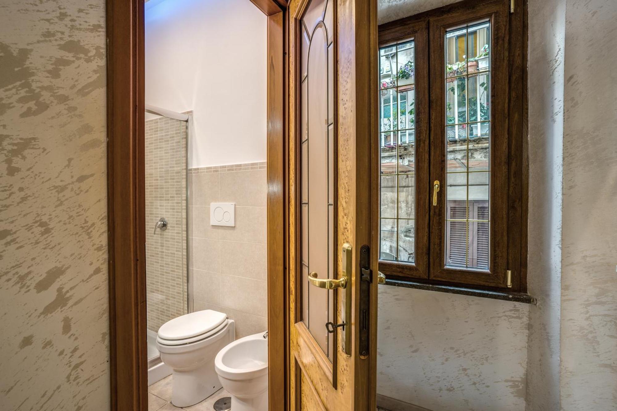 Fontana Di Trevi Charming Apartment Roma Dış mekan fotoğraf