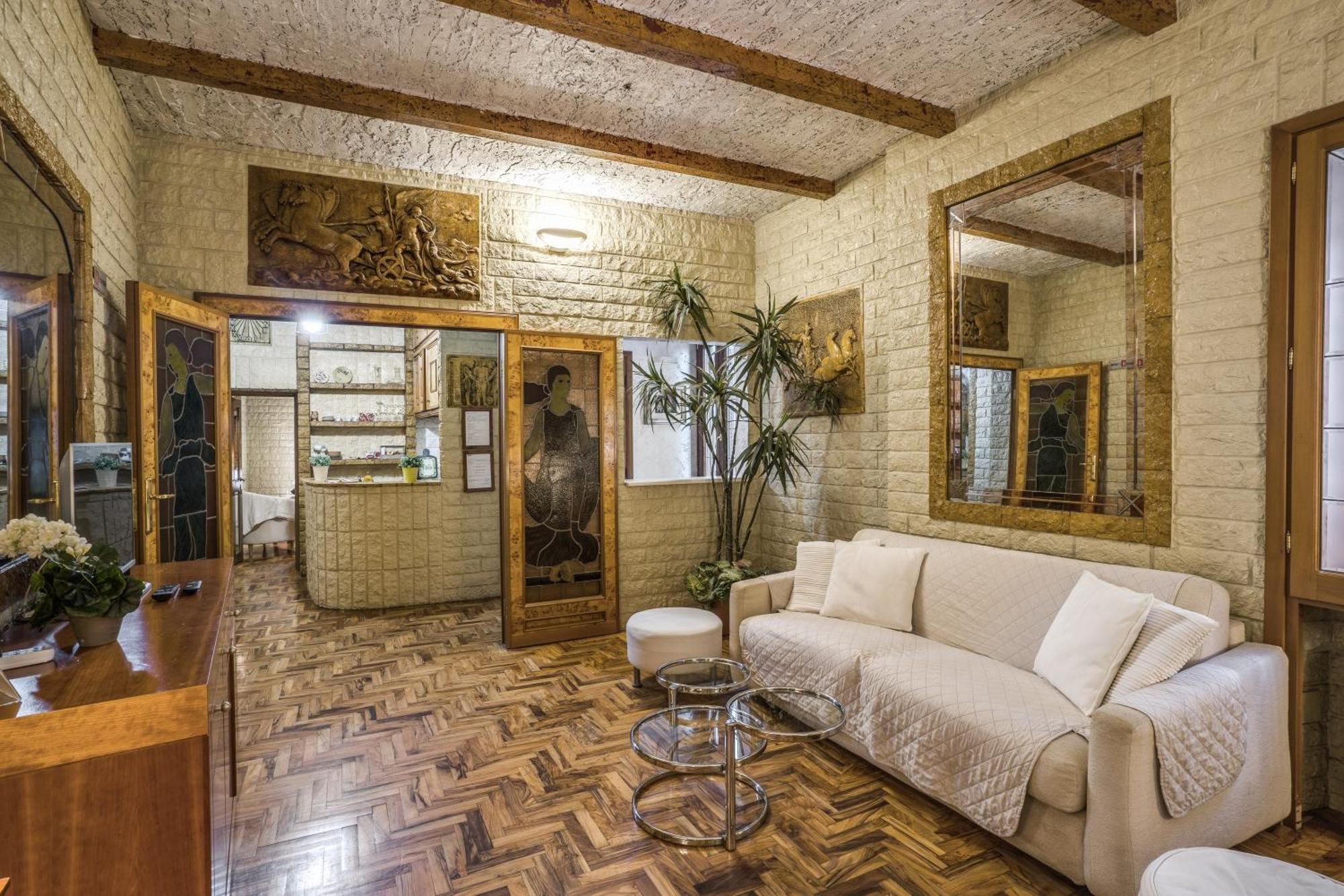 Fontana Di Trevi Charming Apartment Roma Dış mekan fotoğraf
